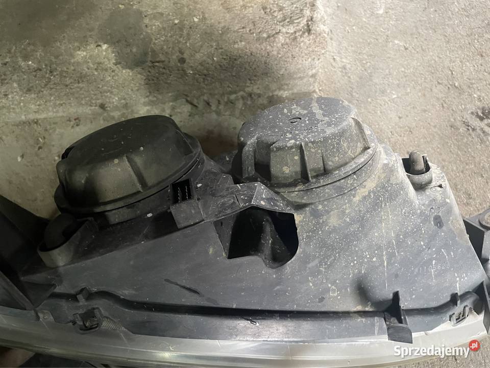 Lampy przód peugeot 307 Lampy przednie Szamocin