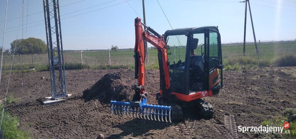 Minikoparka wykopy pod przyłącza fundamenty Leszno