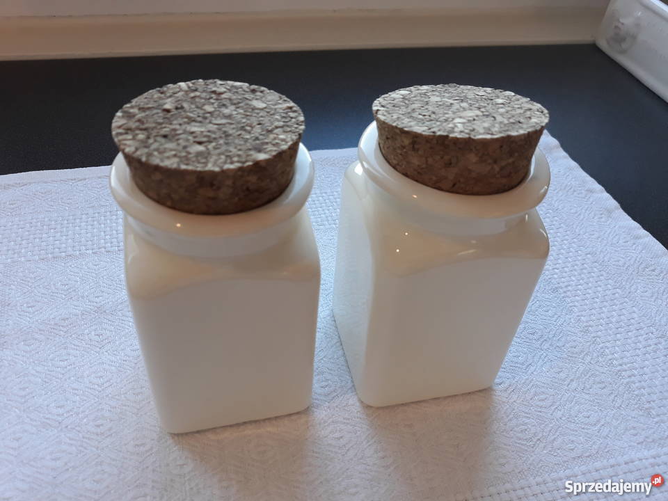 dwa śliczne ceramiczne pojemniki na przyprawy inny kolor Gdańsk