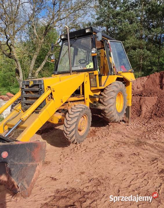 Koparko ładowarka jcb warmińsko-mazurskie Nikielkowo sprzedam