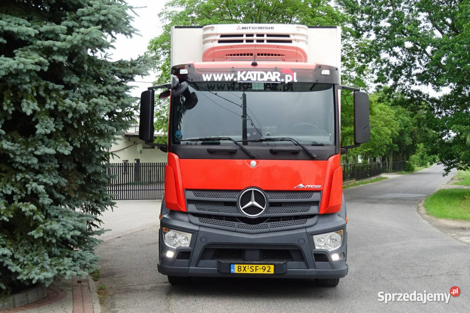 Mercedes Antos 2840 Syp euro 6 chłodni 3 osie Samochody ciężarowe mazowieckie Góra Kalwaria sprzedam