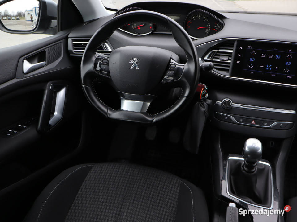 Peugeot 308 15 BlueHDi Bielany Wrocławskie