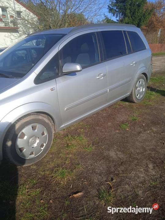 Opel Zafira 18 bengaz 2006 7os hak Osjaków sprzedam