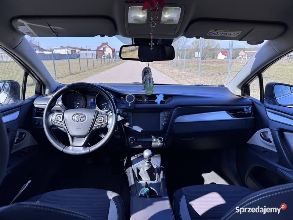 Toyota avensis full led wersja prestige poduszka powietrzna Radzymin sprzedam