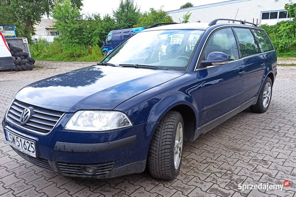 VW Passat B5 FL 2004 r B G 18 T110kw butla do Rok produkcji 2004 sprzedam