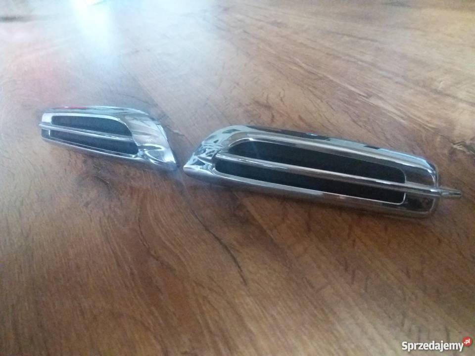 Atrapa zaślepka na blotnik lewy prawy MITSUBISHI osobowe