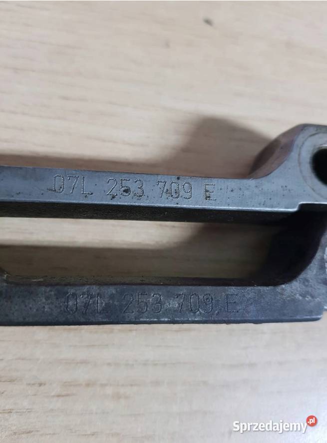 Uchwyt kolektora 07L253709E Audi RS6 50 BUH osobowe Mielec