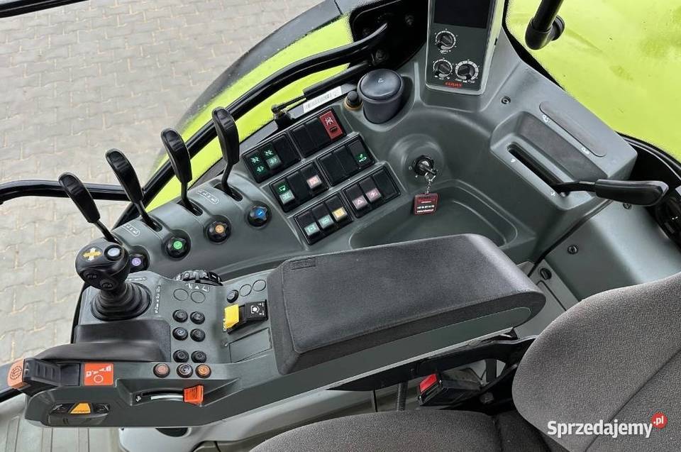 Claas Arion 550 Sokoły