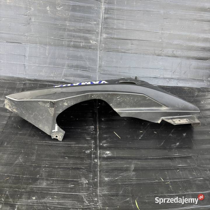 PŁUG OWIEWKA OSŁONA DOLNA YAMAHA YZF R125 Plastiki Radom sprzedam