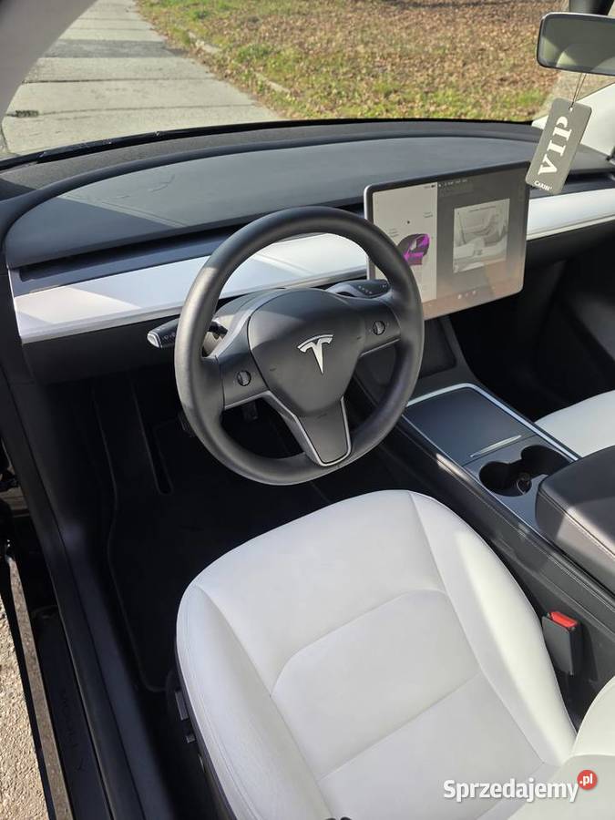 Tesla Y w wersji 534 Dual Motor AWD automatyczna małopolskie Chrzanów