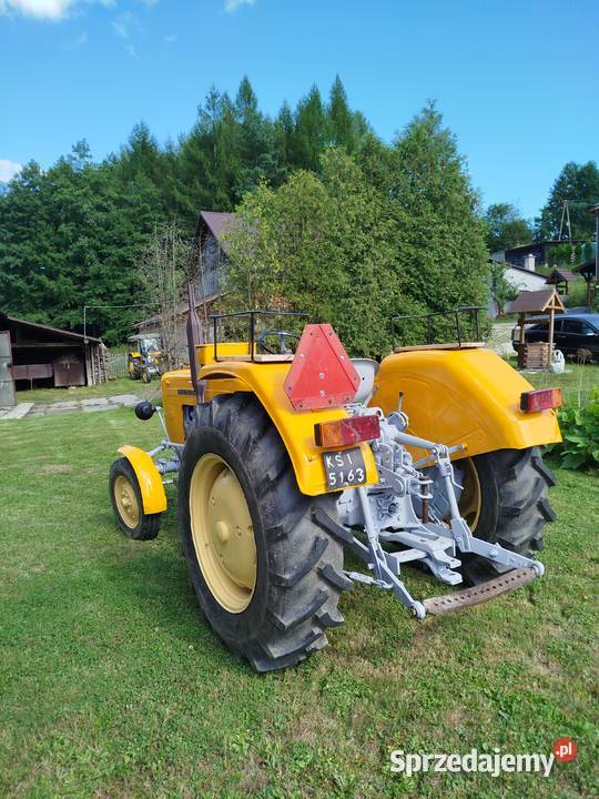 Ciągnik rolniczy Ursus C355 z 1973 r Skrzynia biegów Manualna Niepla