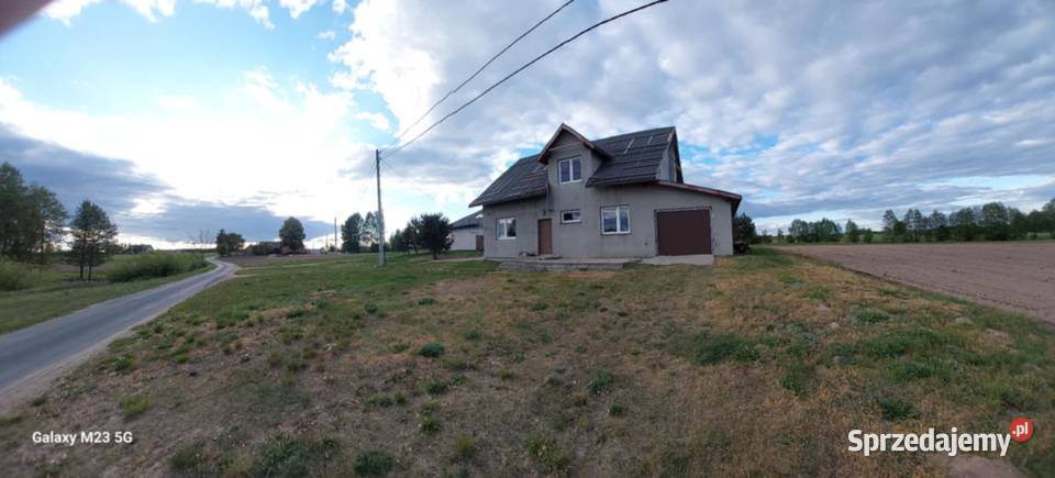 Dom z działką i garażem 3700m2 Nieruchomości kujawsko-pomorskie