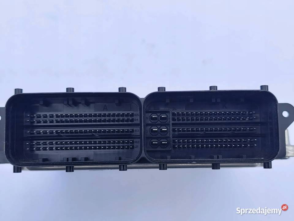 VW Tiguan Passat STEROWNIK KOMPUTER SILNIKA Komputery Przemęt