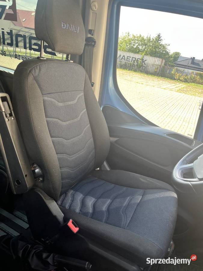 Iveco Daily Samochód osobowy Iveco Daily 30