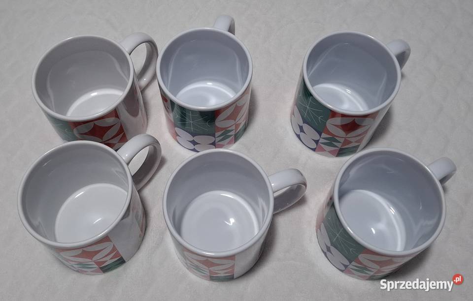 Kubek Amazon Peak 2022 szczyty góry 03L 82x96 Czeladź