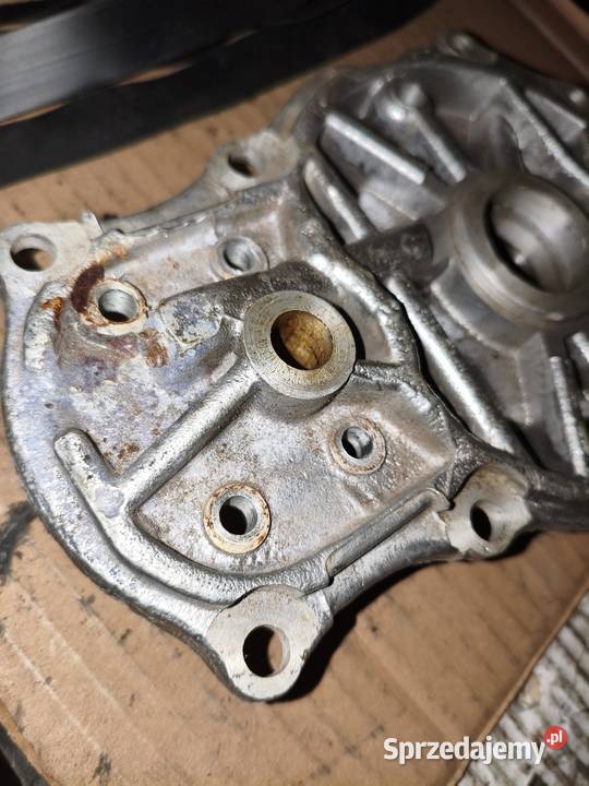 Przednia podpora wału korbowego Dniepr MT K650 Leszno sprzedam