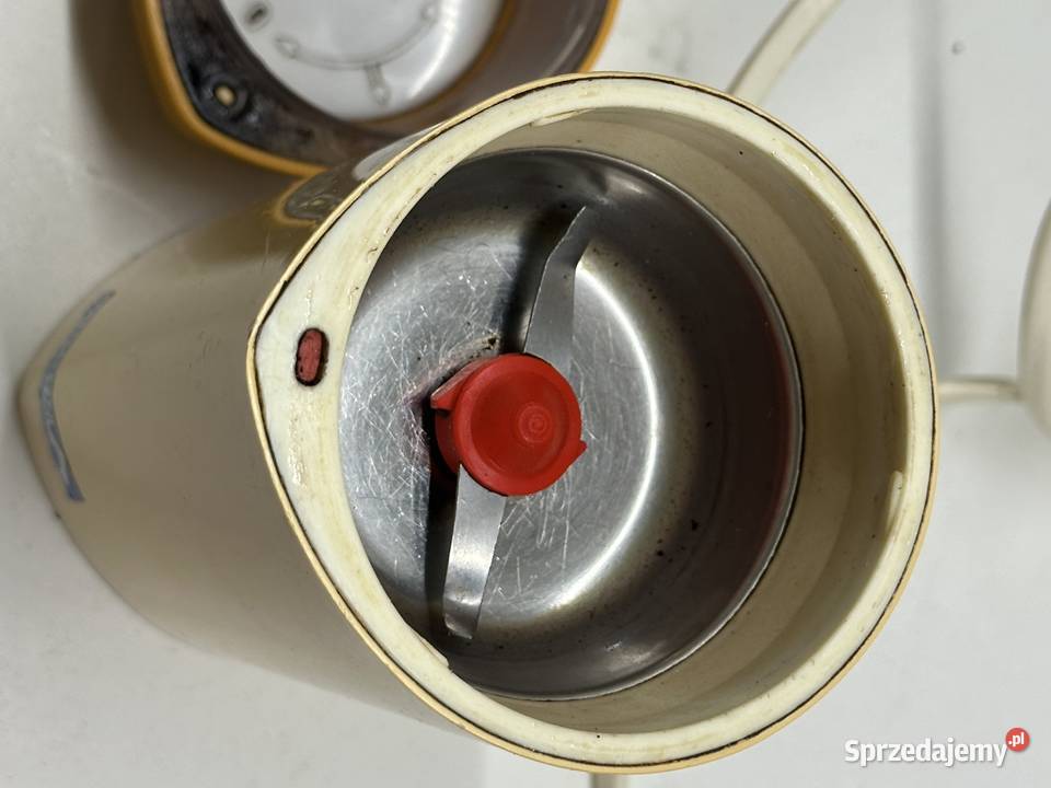 Młynek do kawy udarowy Predom z lat PRLu łódzkie Łódź