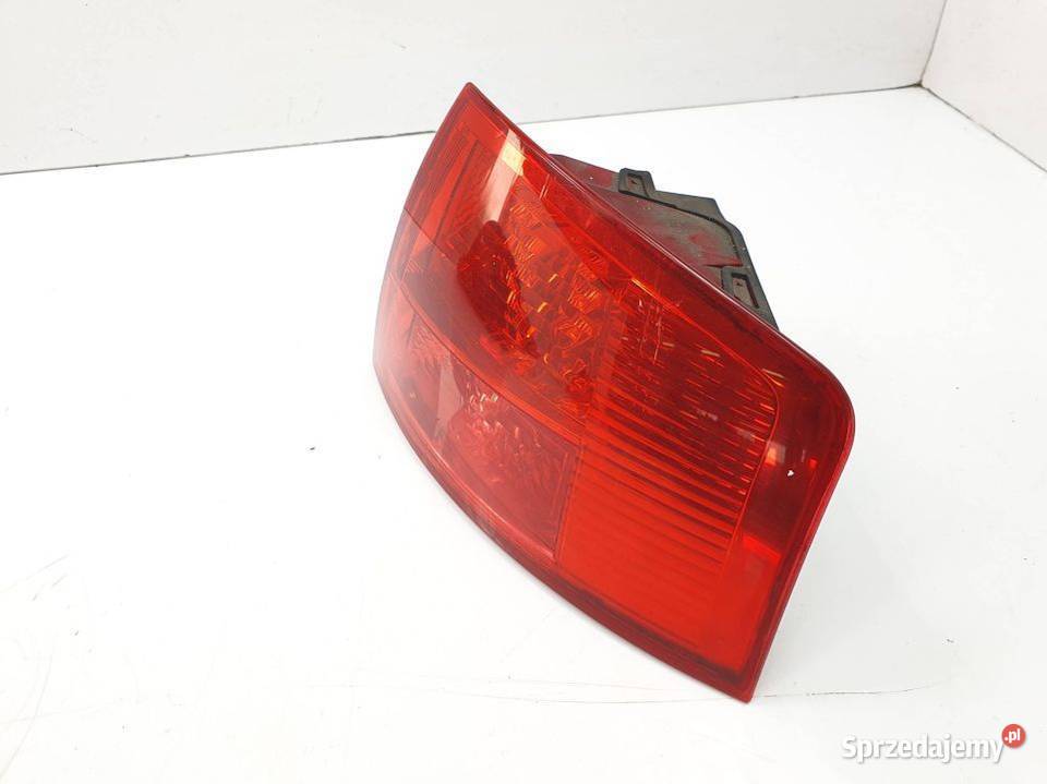 LAMPA PRAWA TYŁ AUDI A8 D3 4E0945096C