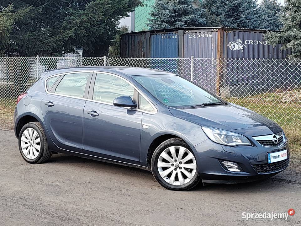 OPEL ASTRA 16 BENZYNA elektryczne szyby sprzedam