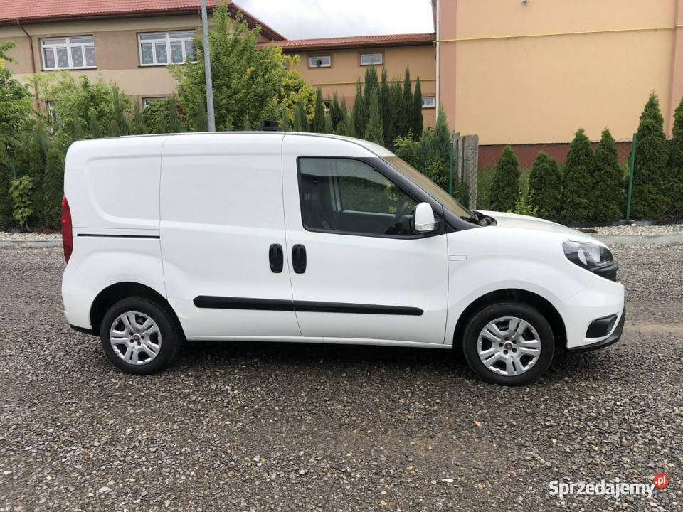 Fiat Doblo Maxi 3Osoby Navi 3D Klima Super Stan tempomat
