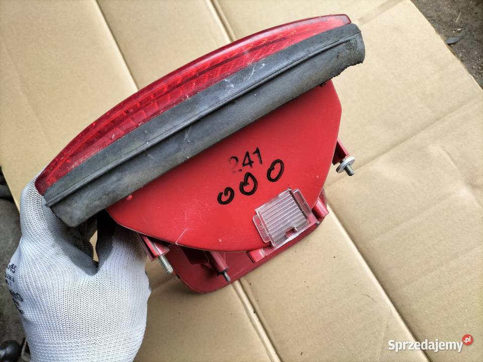 AUDI 80 B4 80B4 SEDAN LAMPA TYŁ TYLNA LEWA HELLA Kamień-Kolonia sprzedam