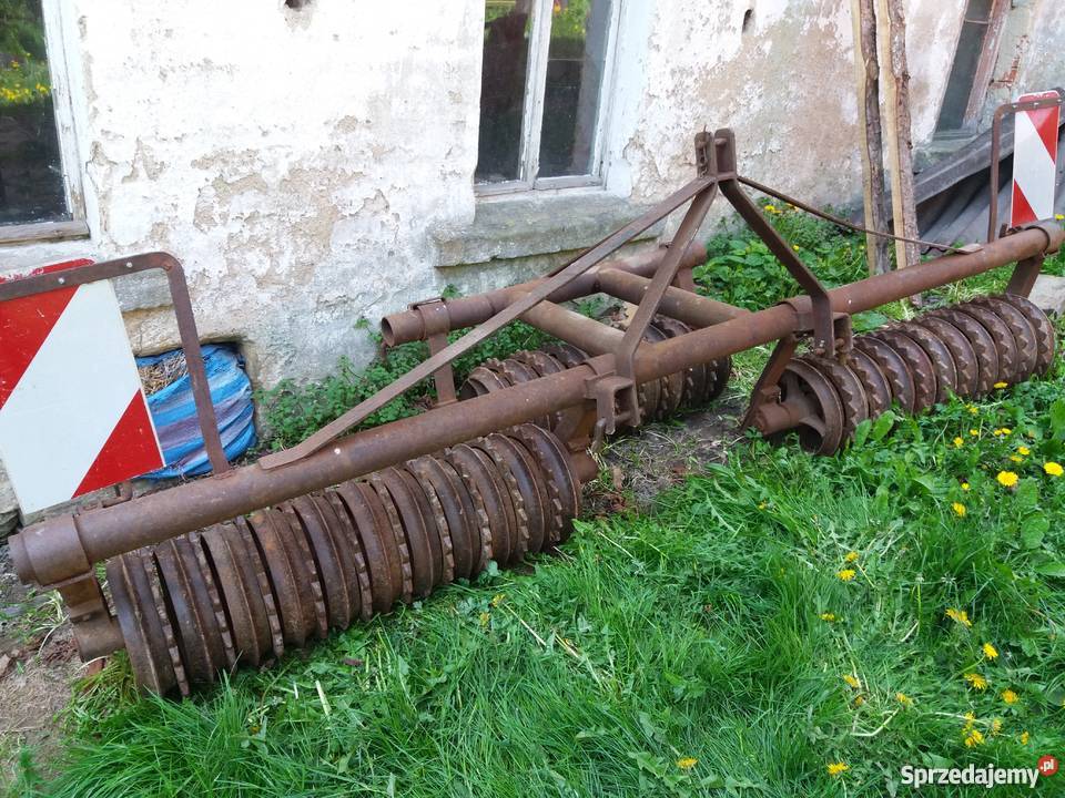 Wały posiewne uprawowe zawieszane 3 m