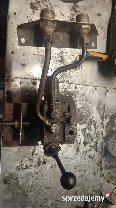 Sprzedam tłumik i rozdzielacz Układ wydechowy Sobótka