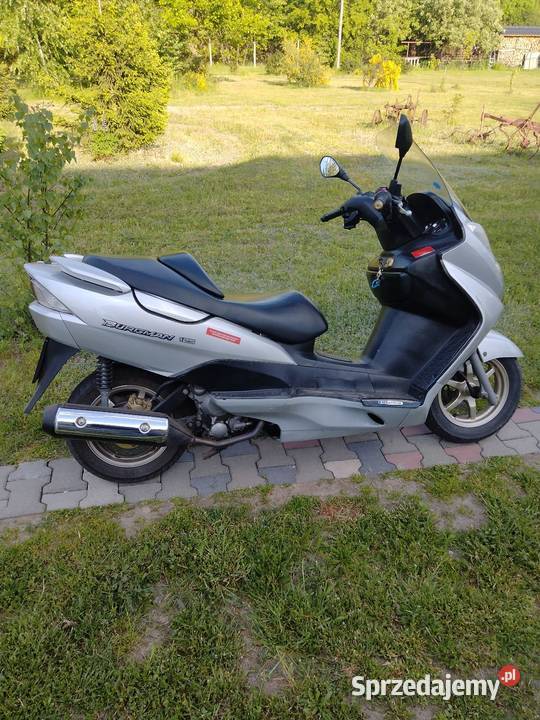 Suzuki burgman 125 Suzuki