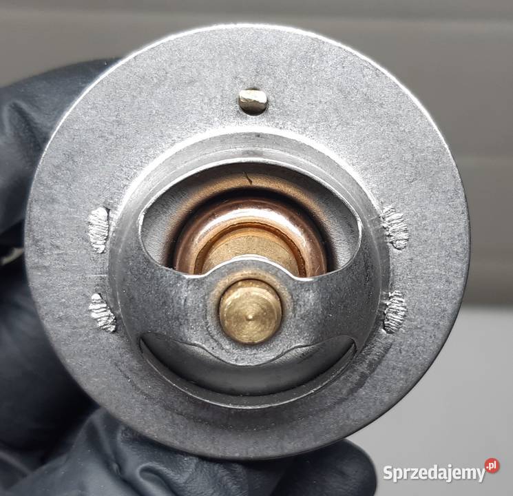 TERMOSTAT MAZDA 323 SUZUKI X90 MITSUBISHI sprzedam