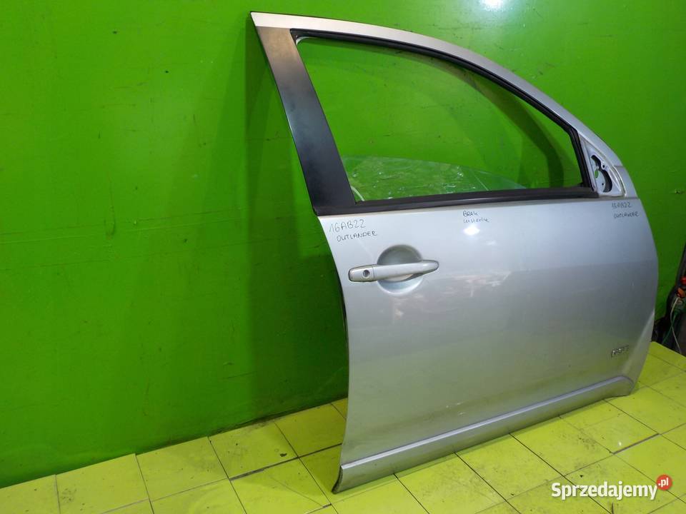 MITSUBISHI OUTLANDER II 20 DID 09R 5D drzwi