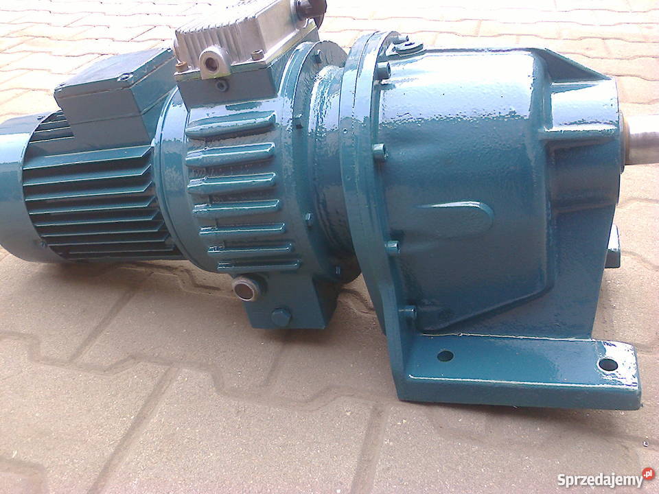 Motoreduktor 11 kW 58 32 obr 3faz Leszno