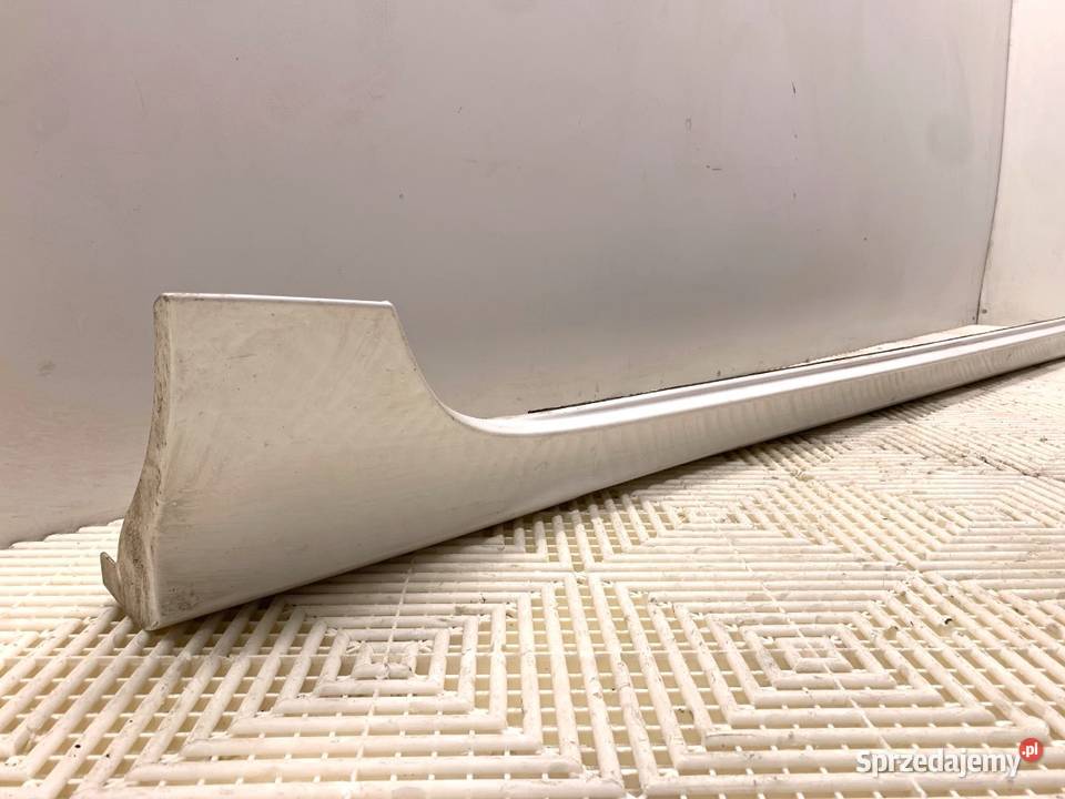 LISTWA PROGOWA PRAWY AUDI A7 4G Hatchback 1018