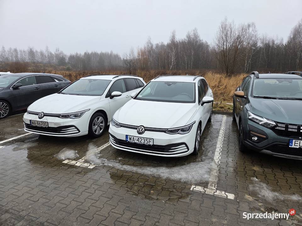 Volkswagen Golf VIII Kombi 2021 20 TDI Salon manualna Golf Łódź
