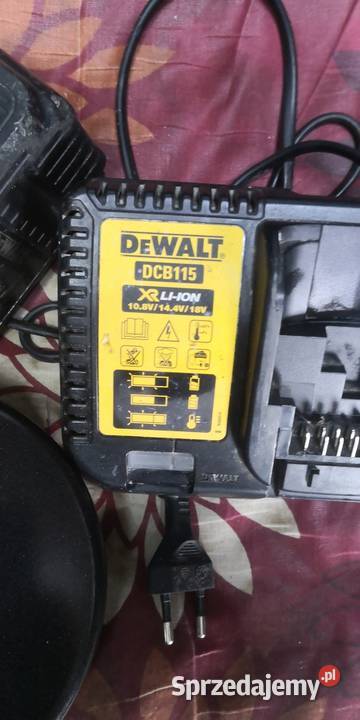 DeWalt DCG405 ładowarka i akumulator 4Ah Hrubieszów sprzedam
