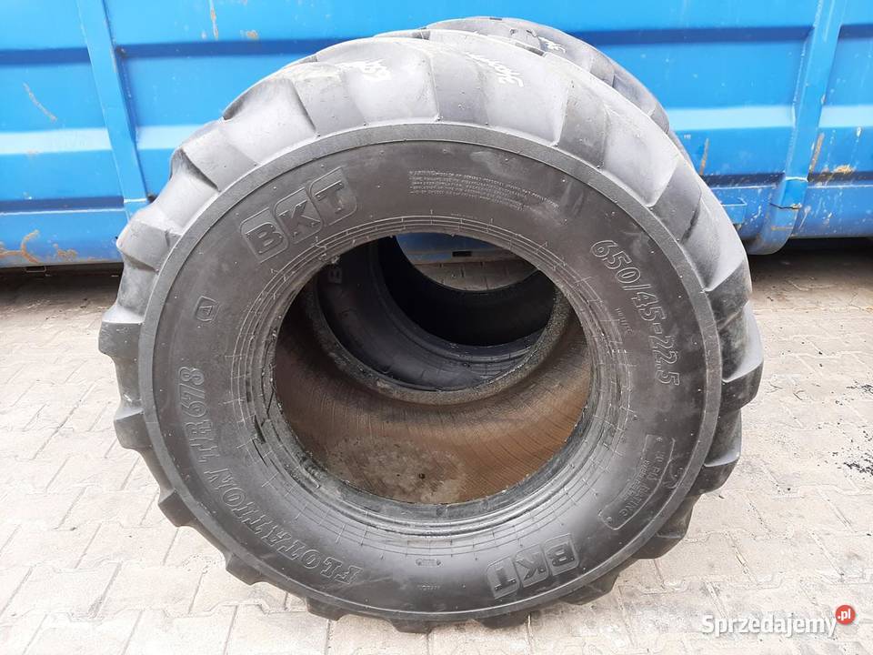 2x Opona używana rolnicza 65045225 65045R225 BKT