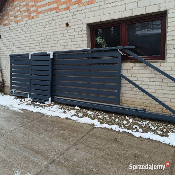 Brama przesuwna 45m x15 m kolor grafit palisada podkarpackie