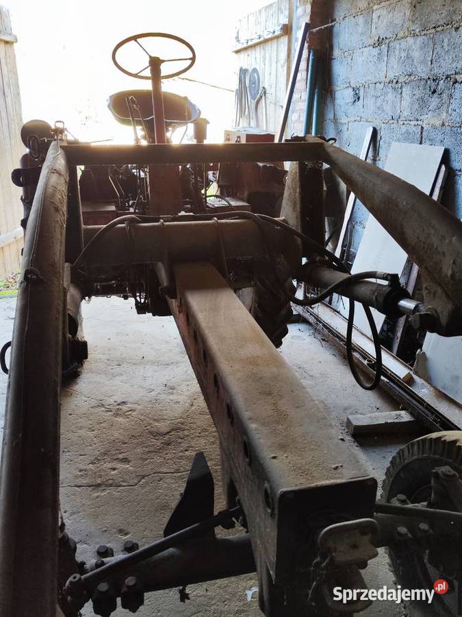 Ciągnik RS 09 Nośnik narzędzi Godziesze Wielkie