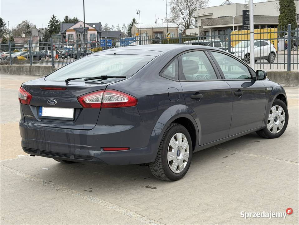 Ford Mondeo 20 16v 2011r salon 1 właściciel światła przeciwmgielne Grodzisk Mazowiecki