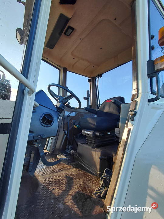 Traktor Lamborghini 674 Buśno