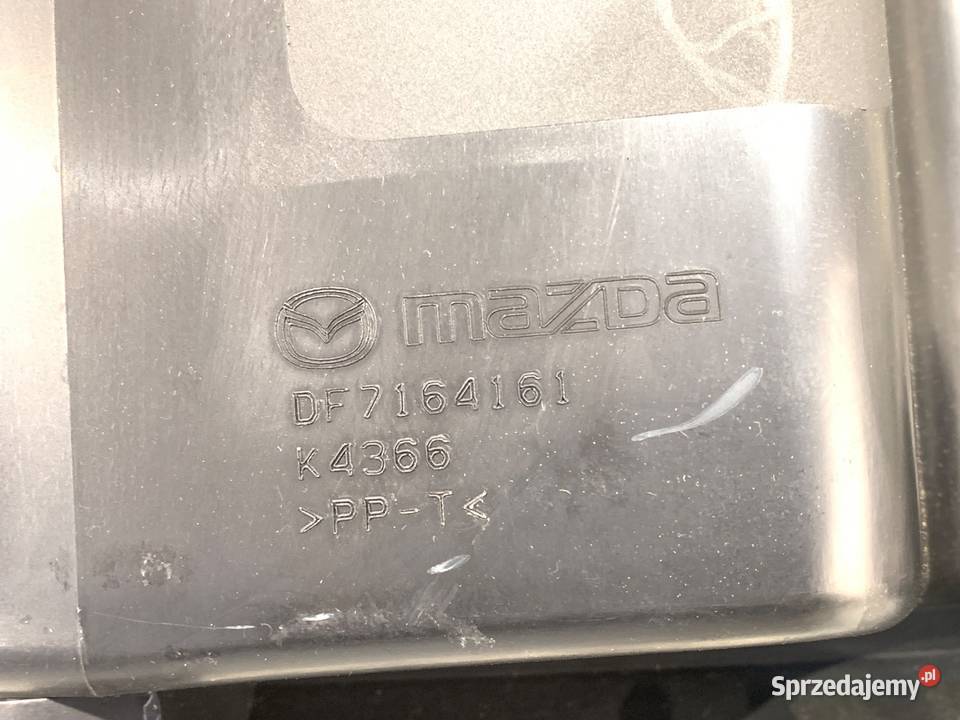 SCHOWEK PASAŻERA MAZDA 2 DE Hatchback 0715 sprzedam