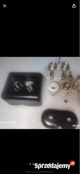 ładna podstawa bezpiecznikową czarna na