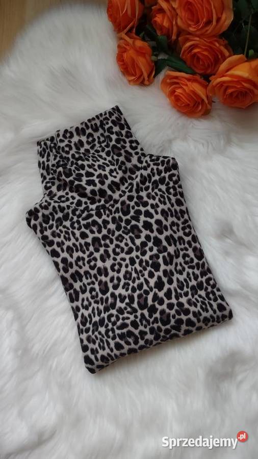 Golf w panterkę S Mohito Rozmiar 36(S) Olkusz