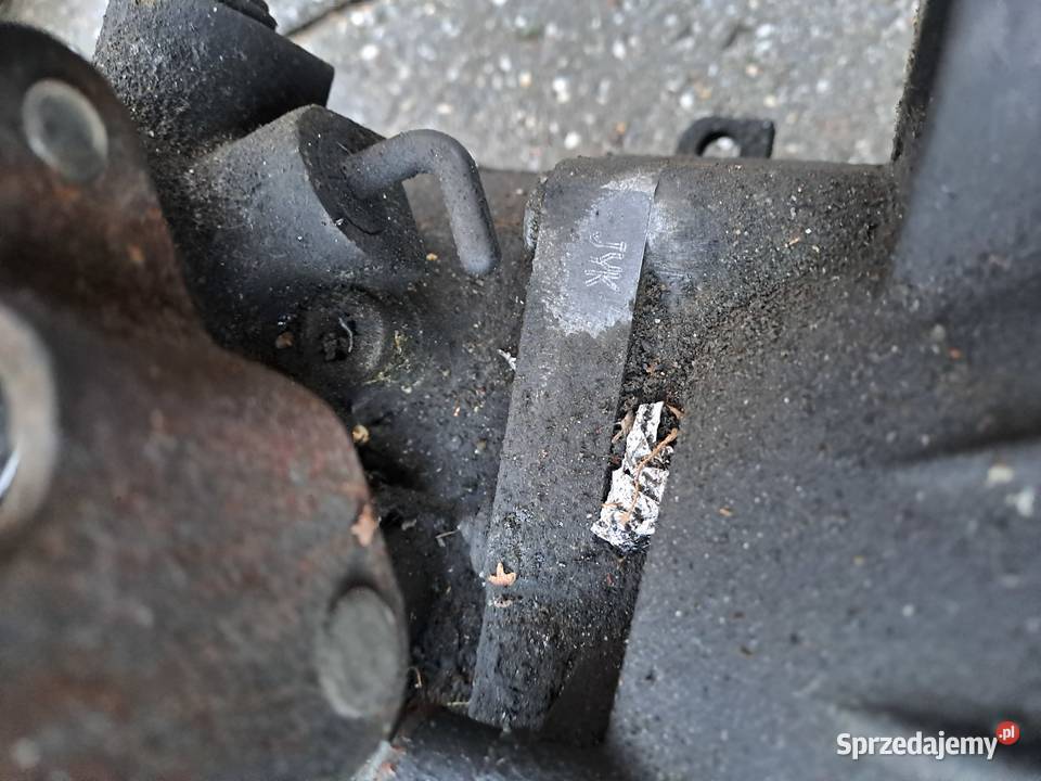 Volkswagen Touran 19 TDi 105 skrzynia biegów kod Jastrzębie-Zdrój