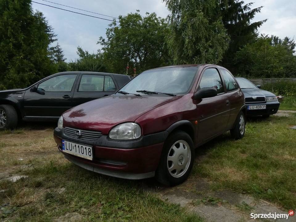 Opel Corsa 10 opłaty do końca maja Rok produkcji 1997