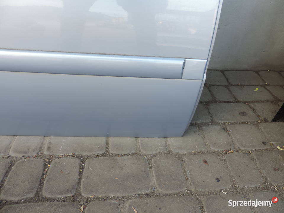 DRZWI PRAWE TYLNE OPEL ASTRA 2 G HB Z151 Drzwi małopolskie Nowy Sącz