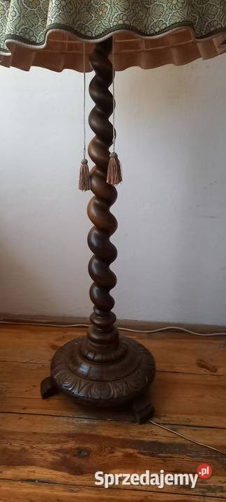 Salonowa wysoka drewniana lampa podłogowa z Skierniewice