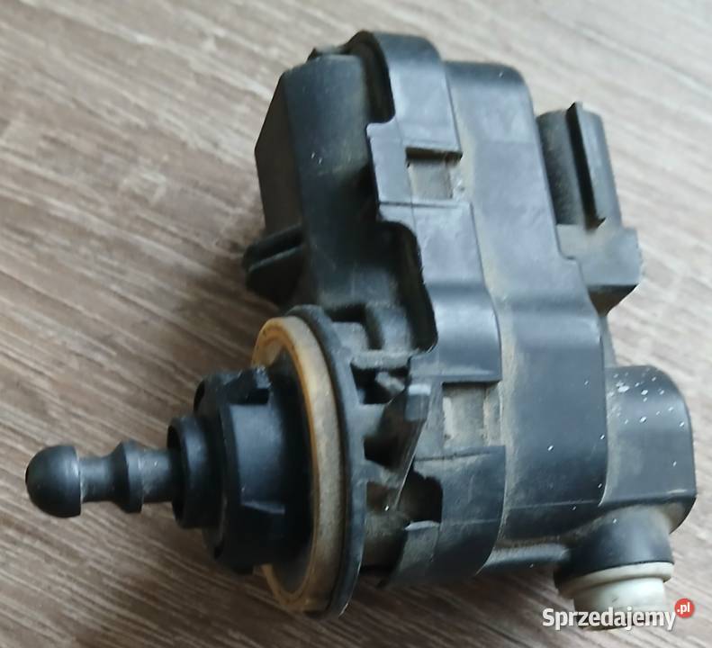 silniczek regulacji położenia świateł w lampie Tarnobrzeg