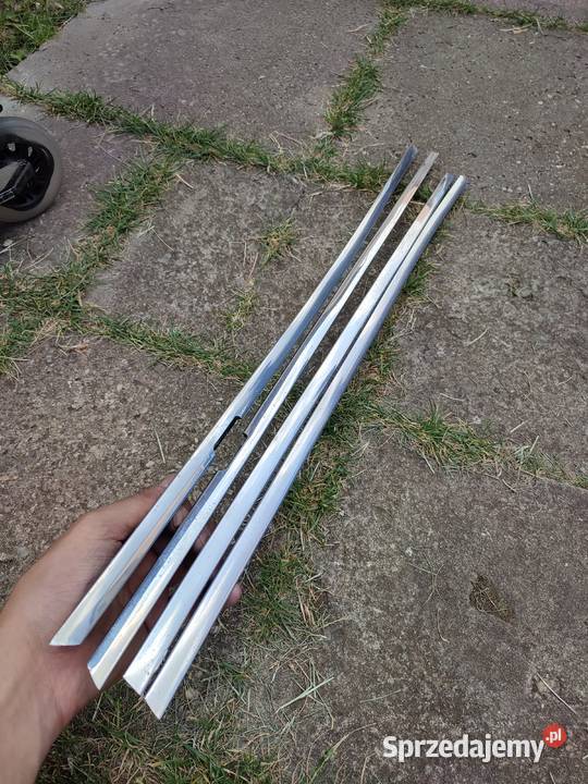 Listwy chromowane BMW e32 wewnętrzne Nie E34 E36 osobowe Łazy