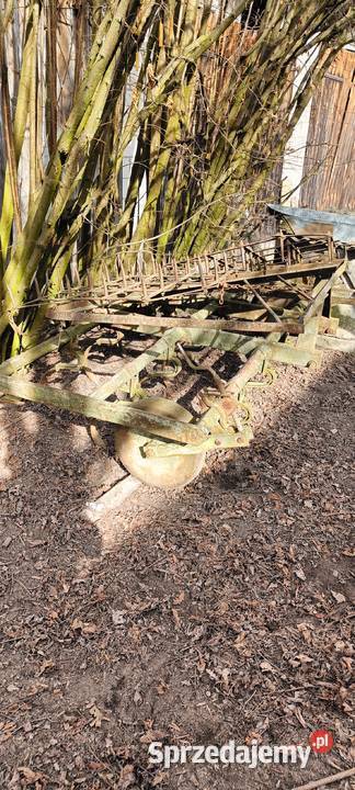 Kultywator 28m z bronami Bychawa