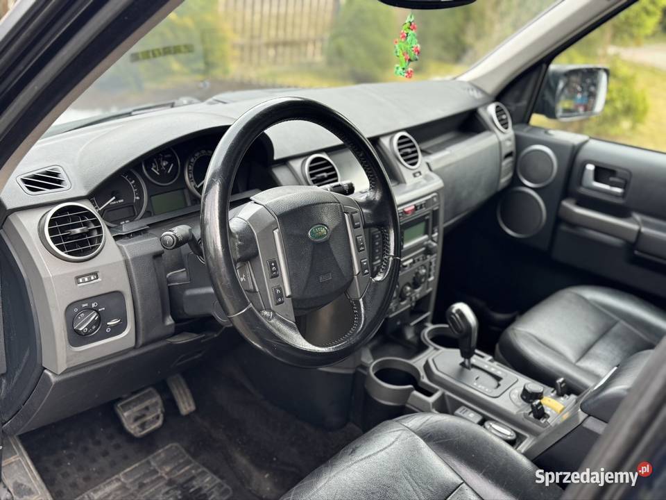 Land Rover Discovery 27 HSE 7 osobowy